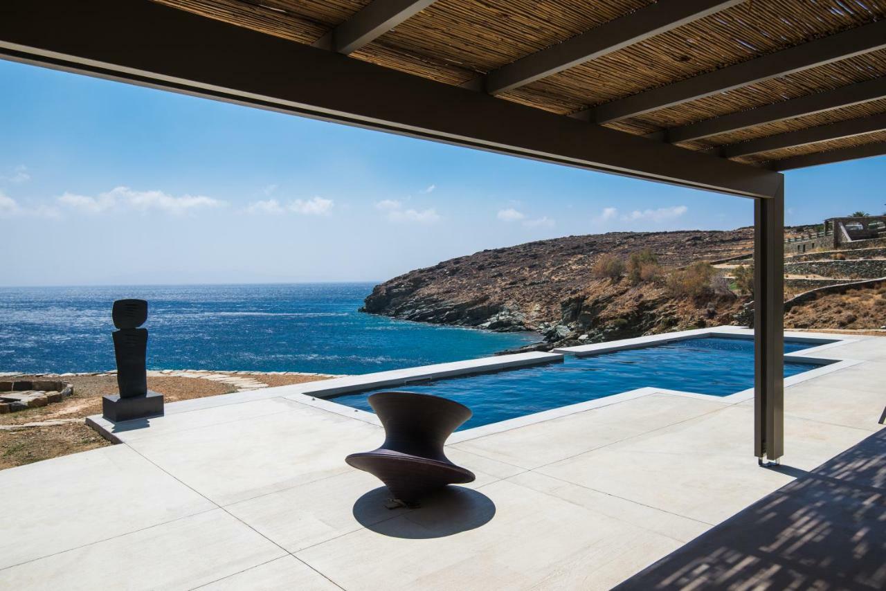 Archipelagotinos Agios Romanos Luaran gambar